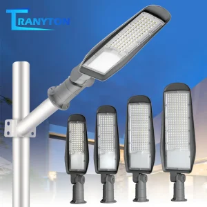 Lampioni stradali ad alta luminosità 50W 100W 150W 200W Lampada da parete LED impermeabile per esterni 180 °   Regolabile per cancello da giardino