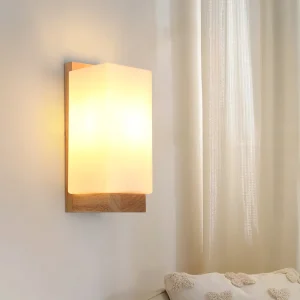 Lampada da parete per interni in legno, lampada da parete moderna E27 dal design minimalista, paralume in vetro per camera da letto, soggiorno, corridoio, caffè