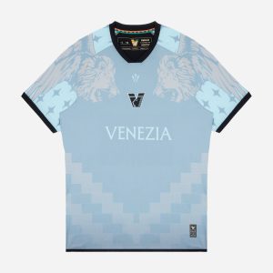 Nocta Venezia Fourth Lion 25-26 M – Maglia Calcio Ufficiale – Uomo
