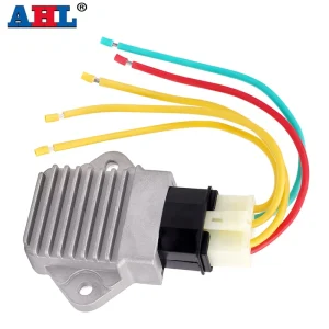 Per Honda NSR125 NSR250RR XL1000 FES250 HORNET600 Scimmia Z250J NT400 NT650 NV750 PC800 Regolatore di Tensione Raddrizzatore Linea Spina