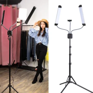 Lampada cosmetica a LED a doppio braccio 3000K-6000K Lampada per trucco live da salone regolabile 360 °   Luce di riempimento ruotabile con treppiede telescopico 40W